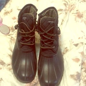 Black Sperry duck boots